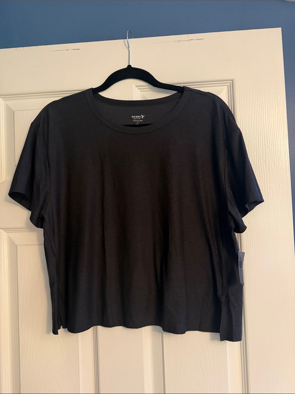 Old Navy Active Black Short-Sleeve Women’s Tee
